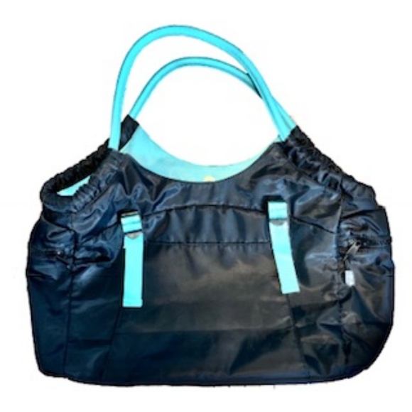 Women's Gym Outfit - Picture 4 of 4